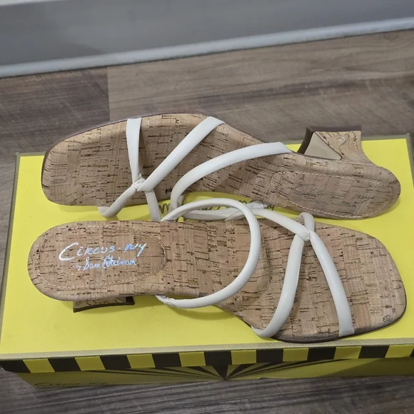 Sam Edelman Strappy Sandal - Picture 4 of 5